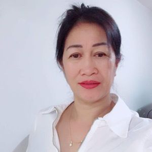 Meet your Posher, Cynthia